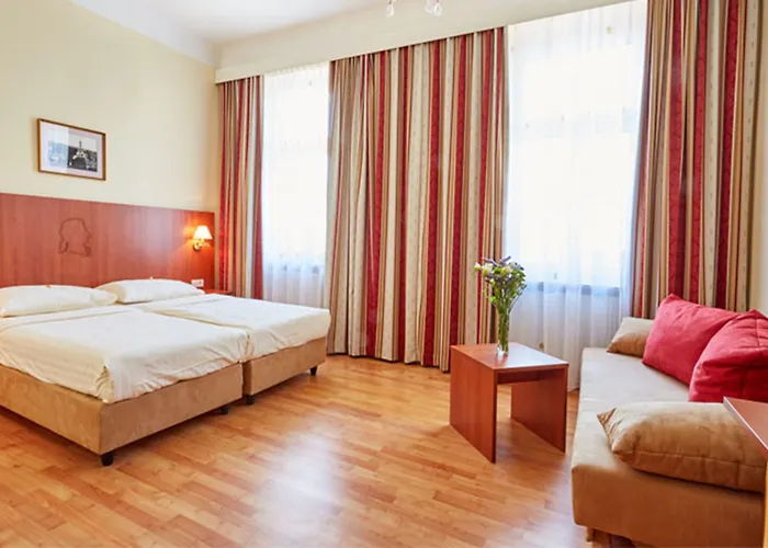 Hotel Mozart 3*